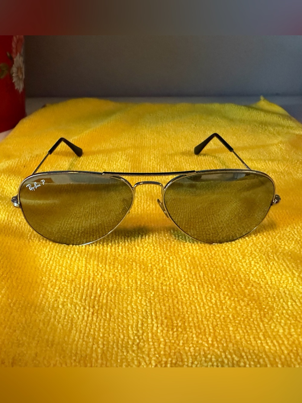 Ray-Ban Aviator Sunglasses - silver Frame with reflective Lenses